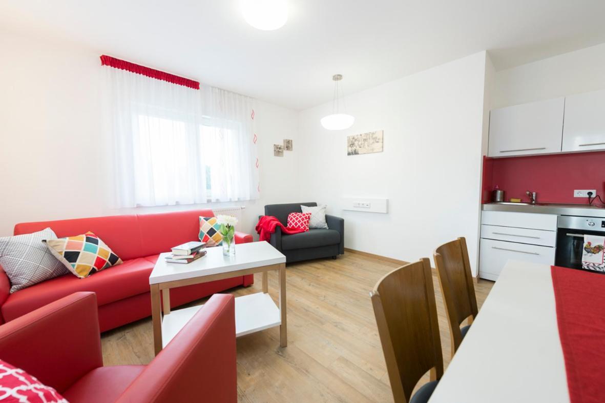 Hofmann's Apartements & Oberdachstetten